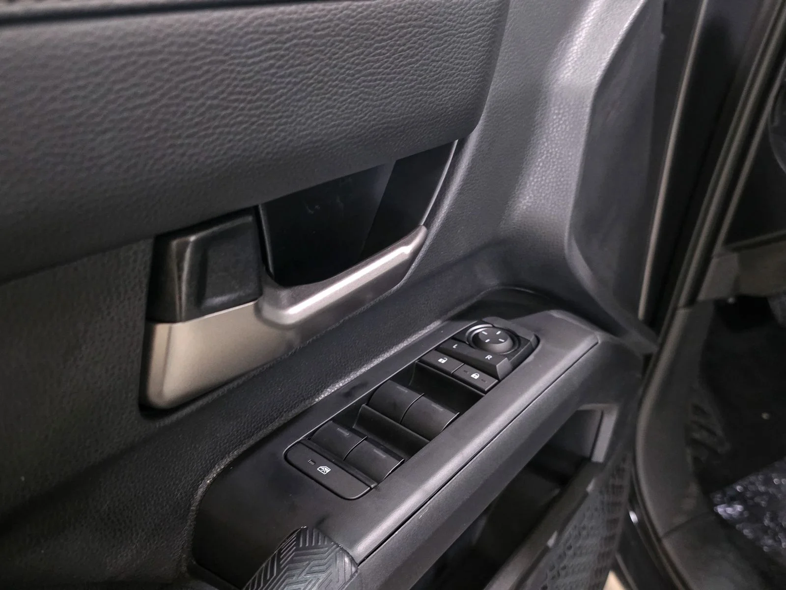2026 Toyota Tacoma Limited - Photo 21