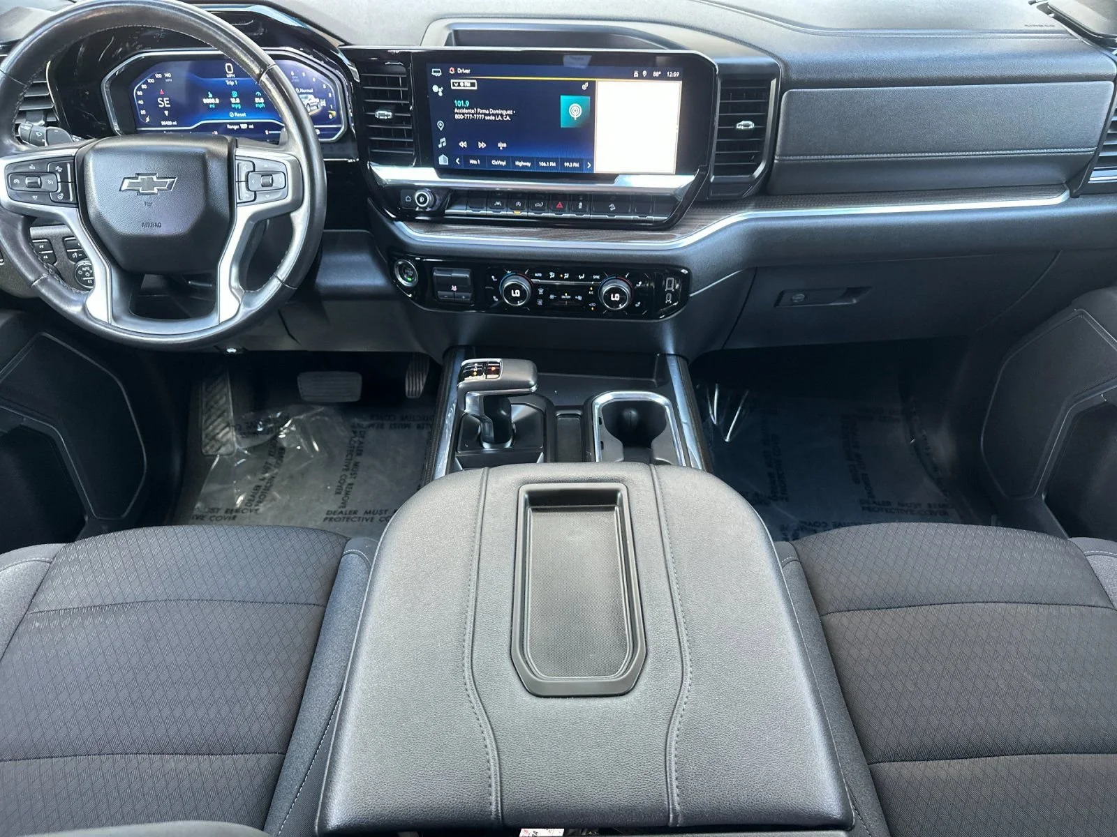 Used 2022 Summit White Chevrolet RST image 13