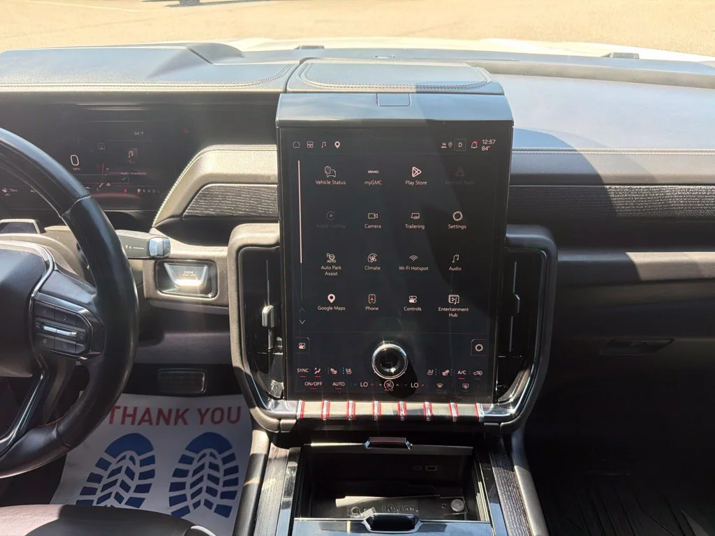 2025 GMC Yukon AT4 Ultimate - Photo 59