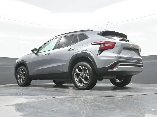 Used 2024 Gray Chevrolet LT image 19