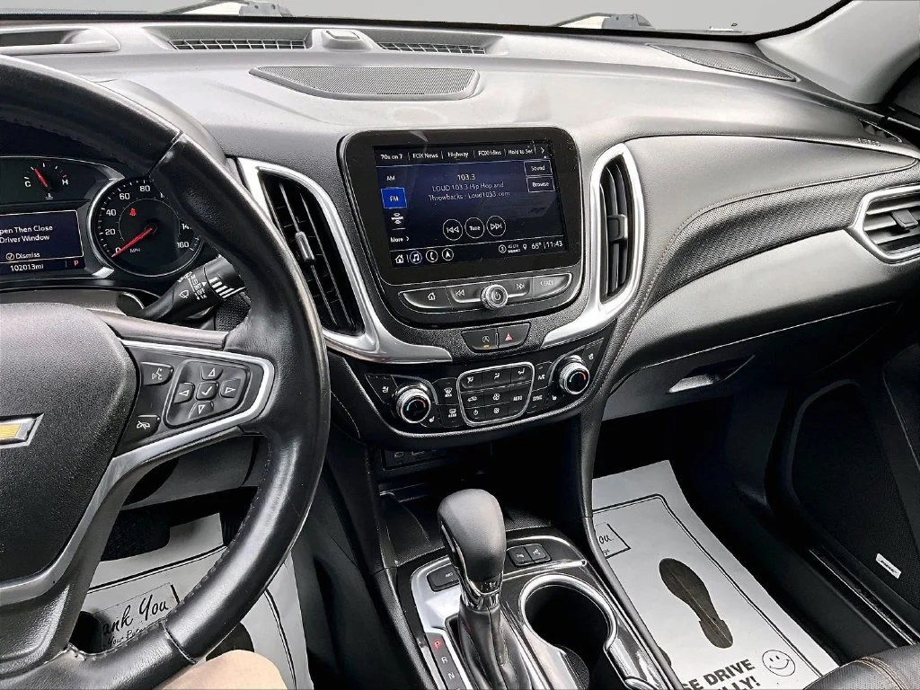 Used 2022 Silver Chevrolet Premier image 7