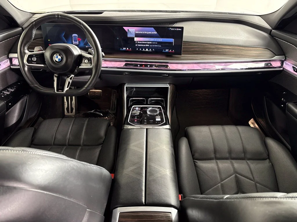 Used 2023 Gray BMW 740i image 17