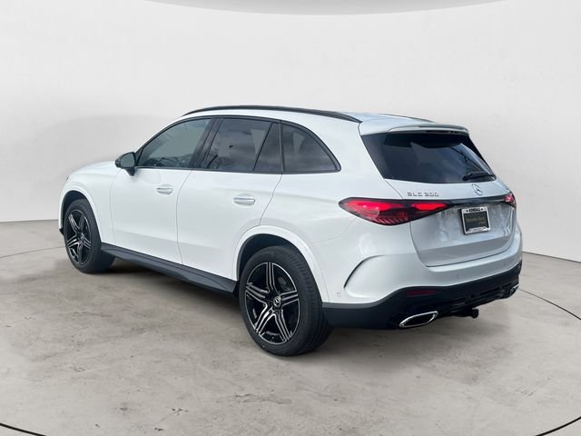 New 2026 Polar White Mercedes-Benz GLC 300 image 3