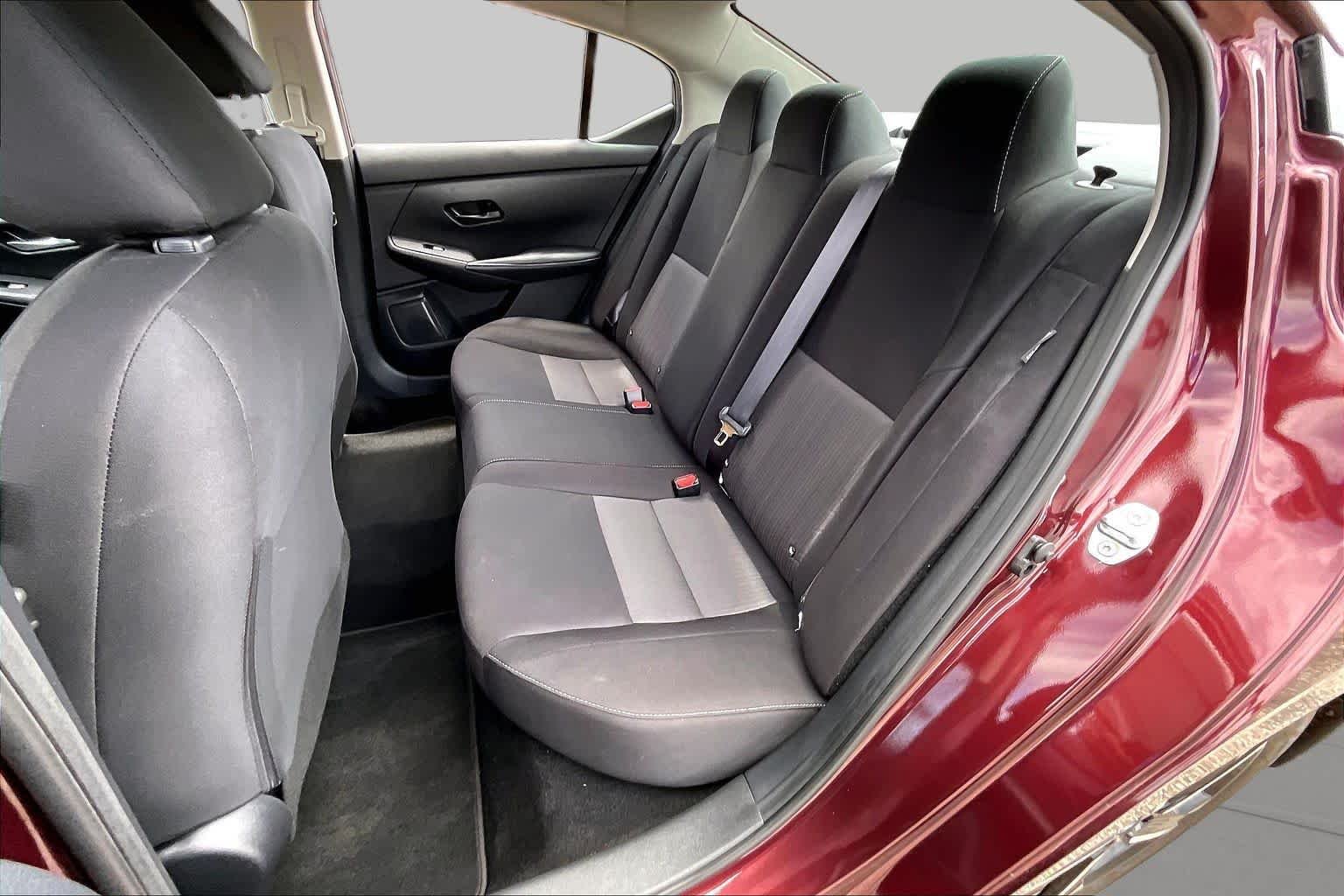 Used 2025 Rosewood Metallic Nissan SV image 19