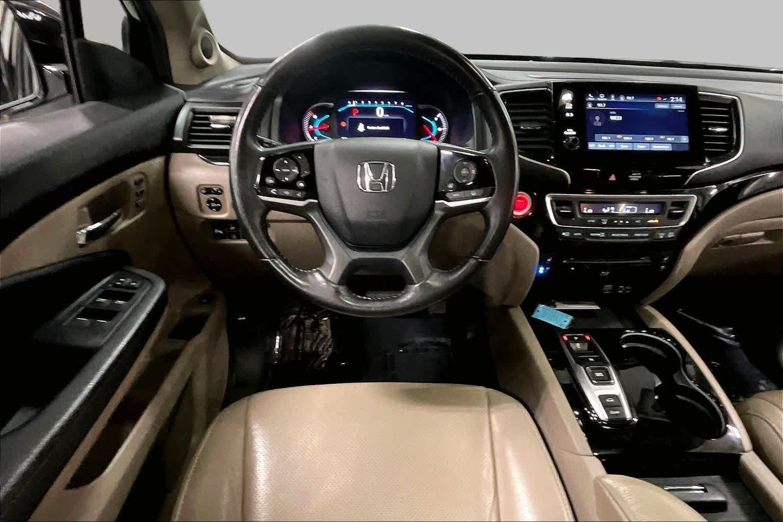 Used 2020 Platinum White Pearl Honda Elite image 6