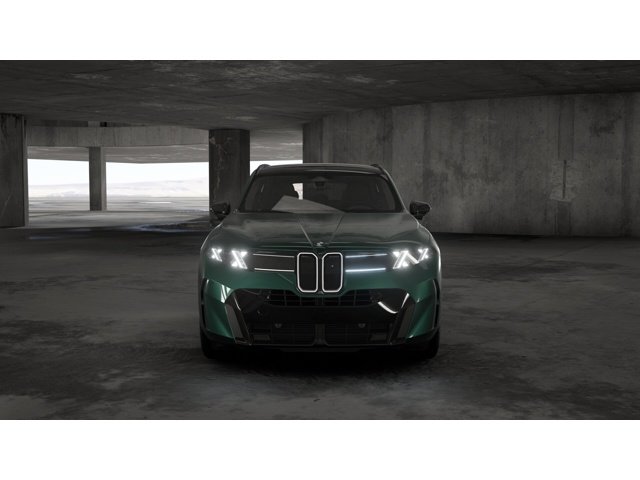 New 2027 Vancouver Green Metallic BMW  image 3