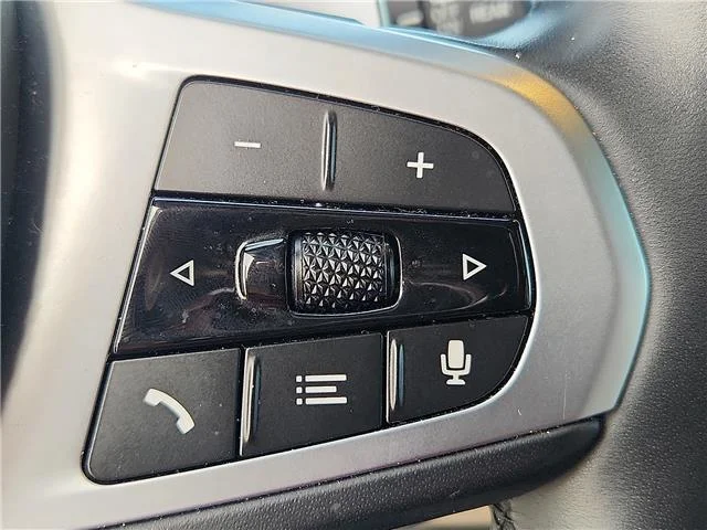 Used 2021 Alpine White BMW M40i All-wheel Drive Sports Activity Vehicle image 17