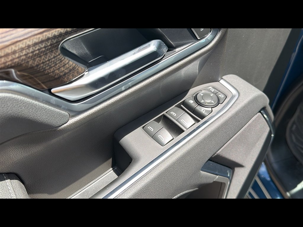 New 2026 Lakeshore Blue Metallic Chevrolet LT image 8
