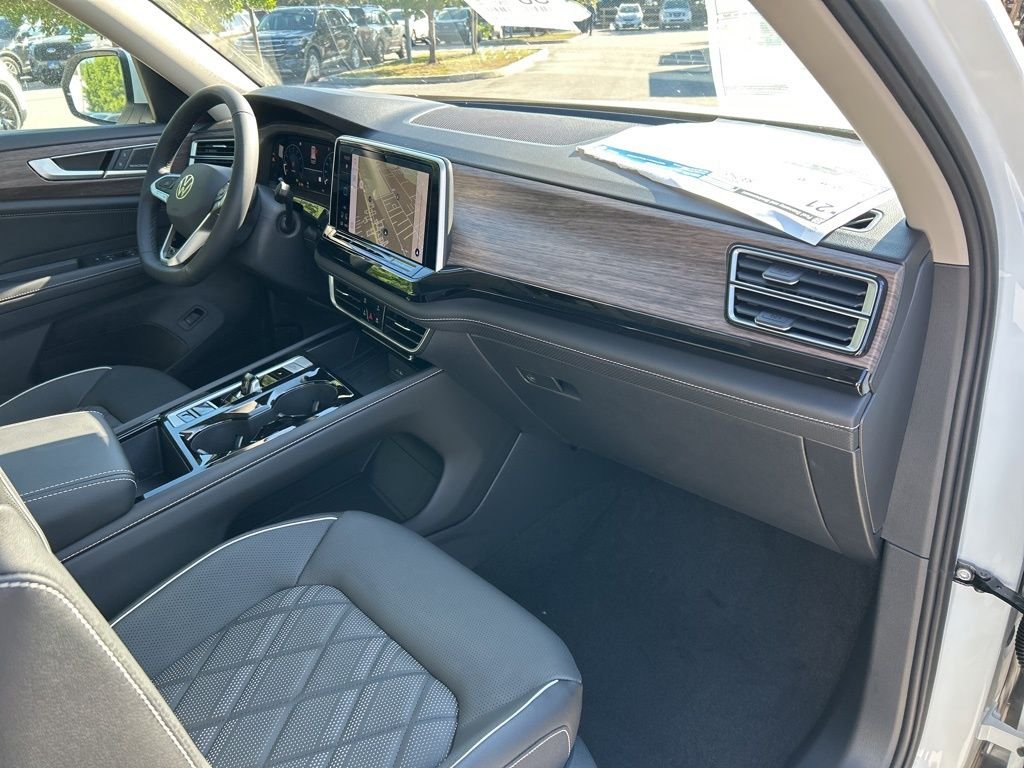 New 2026 White Volkswagen 2.0T SEL Premium R-Line image 47