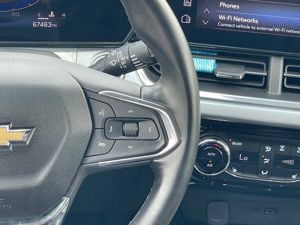 Used 2025 Sterling Gray Metallic Chevrolet LT image 7