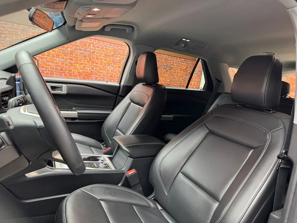Certified Used 2023 Green Metallic Ford XLT image 23