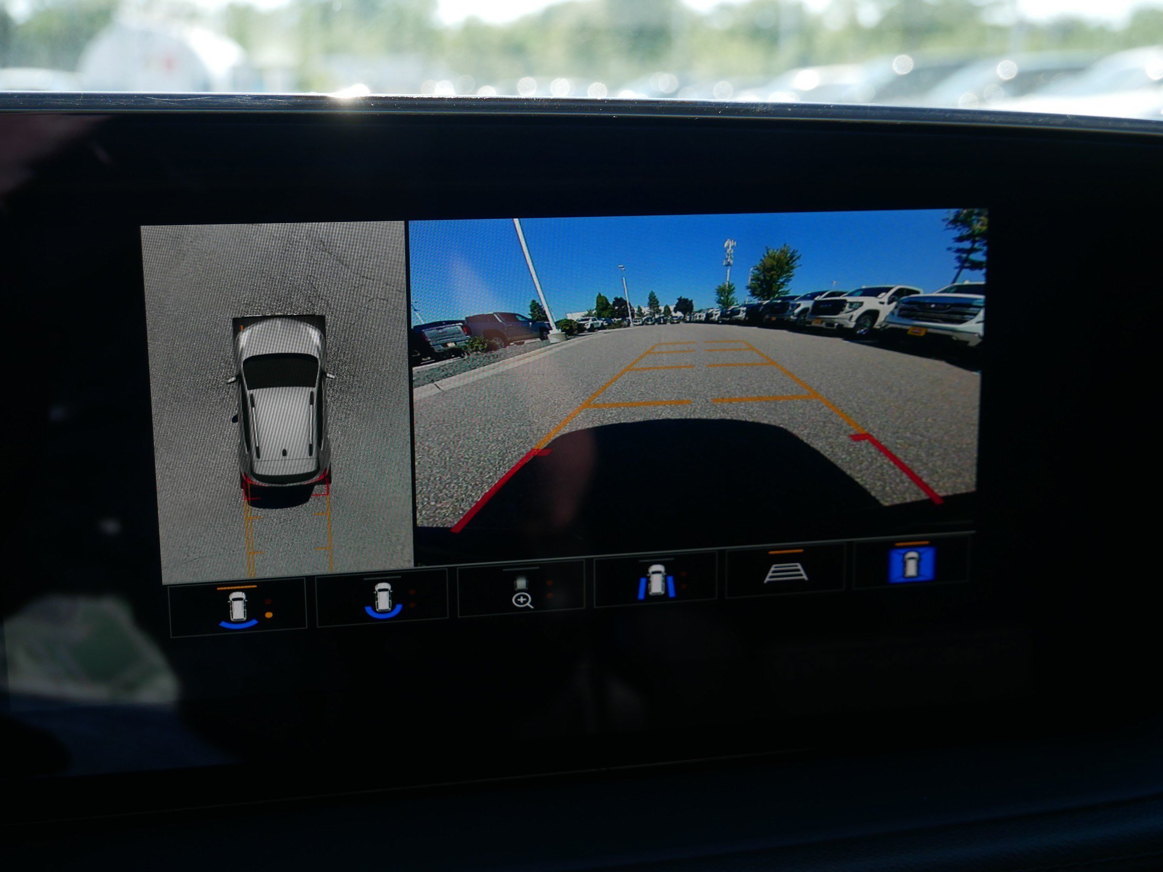 2026 Buick Encore GX Sport Touring - Photo 10