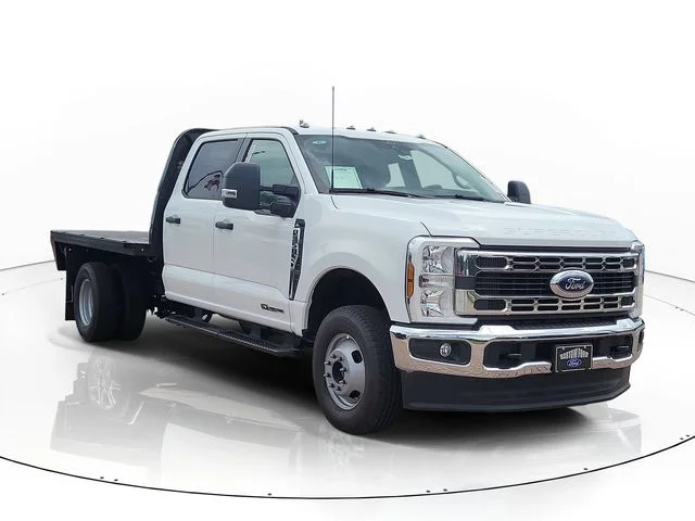 New 2026 Oxford White Ford XL image 4