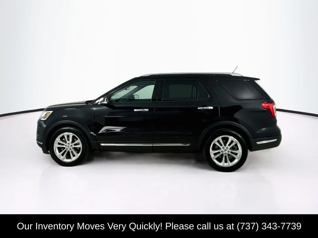 Used 2019 Black Metallic Ford Limited image 4