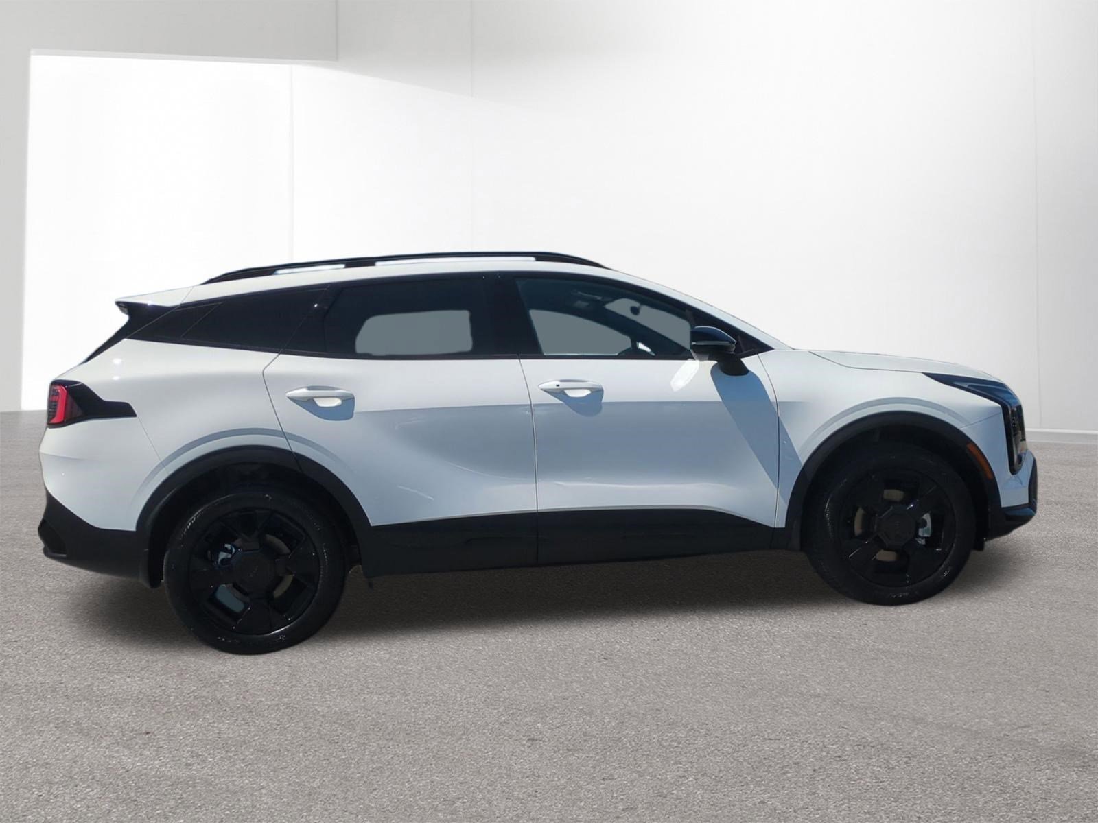 New 2026 Glacial White Pearl Kia X-Line image 4