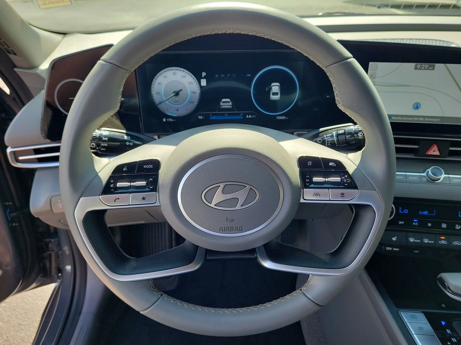 Certified Used 2025 Gray Hyundai SEL Convenience image 17