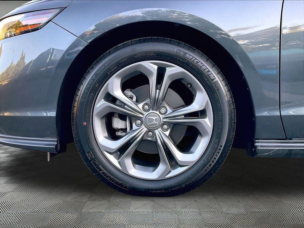 Used 2024 Gray Honda EX image 7