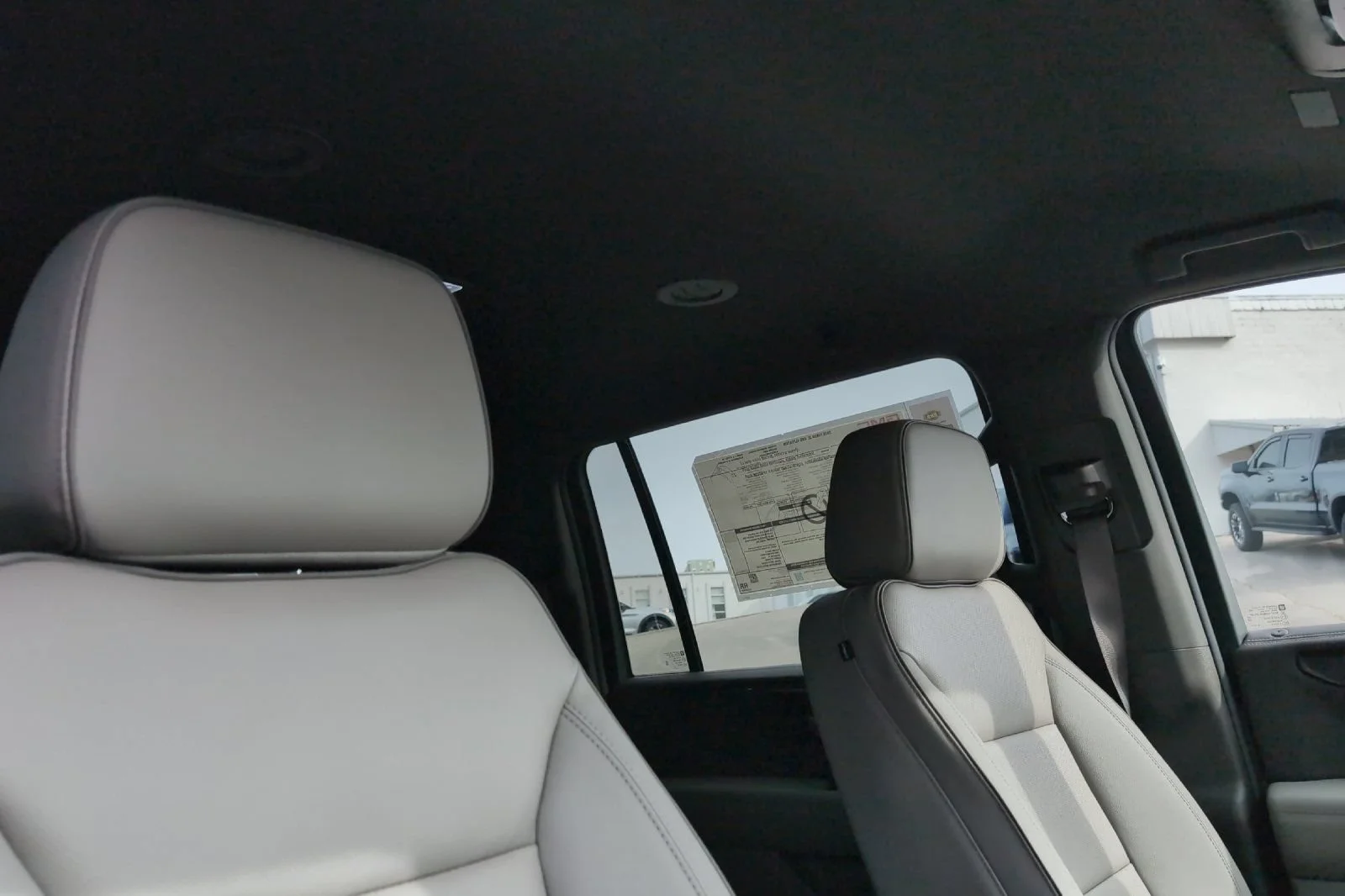 Used 2026 Downpour Metallic GMC Elevation image 19