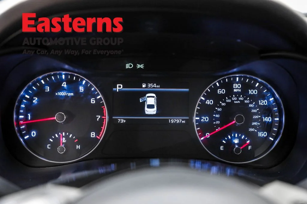 Used 2022 Blue Kia LXS image 18