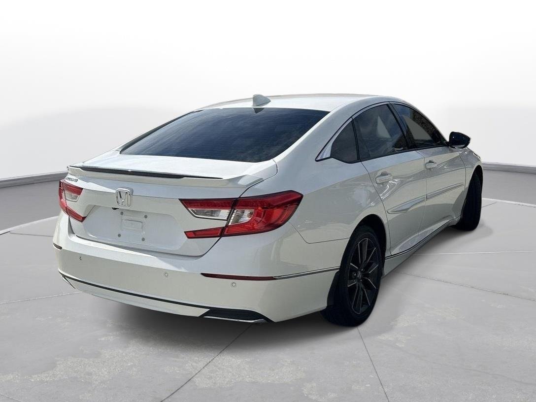 Used 2021 Platinum White Pearl Honda EX-L image 6