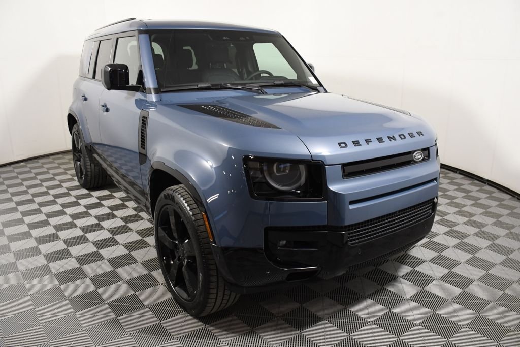 2026 Land Rover Defender X-Dynamic SE - Photo 9