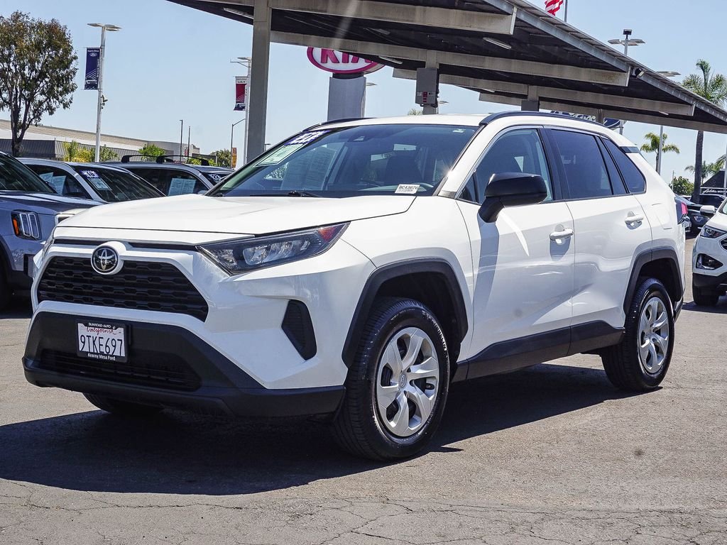 Used 2021 White Toyota LE image 4