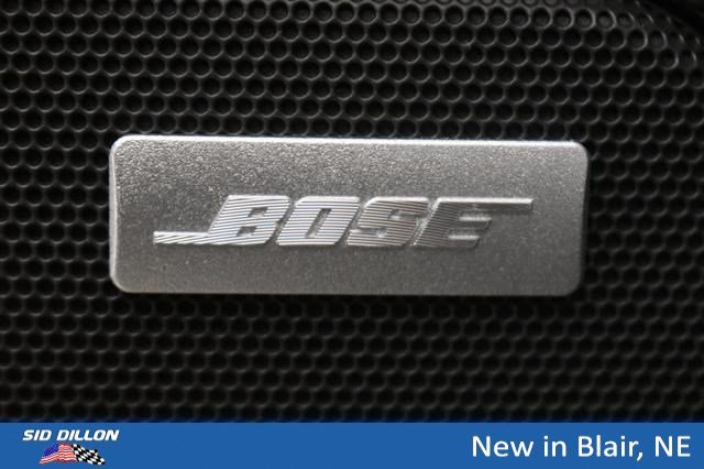 2026 Chevrolet Silverado 1500 ZR2 - Photo 7