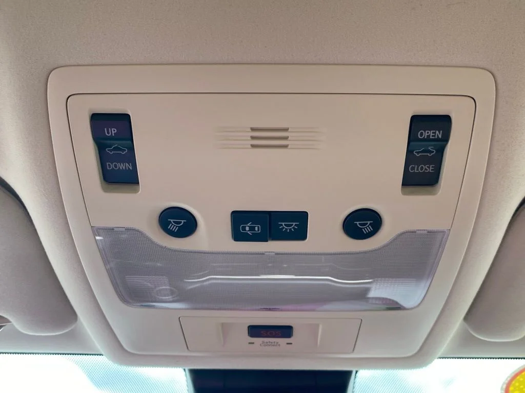Used 2019 Red Lexus 300 image 25