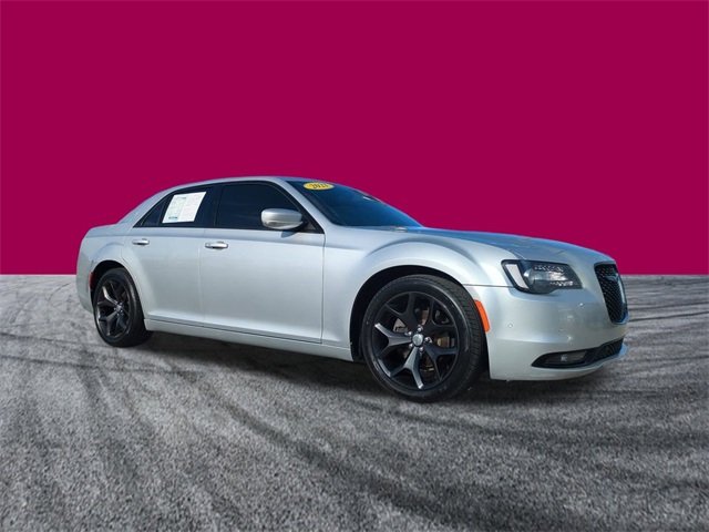 2021 Chrysler 300 S photo 2