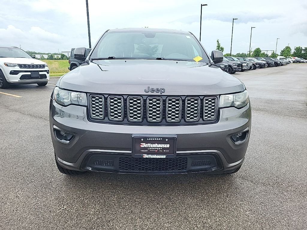 Used 2020 Gray Jeep Altitude image 8