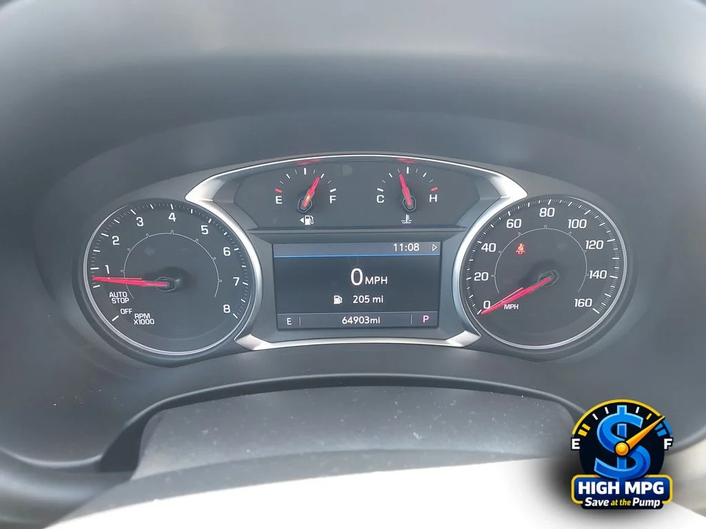 Used 2024 Silver GMC SLT image 27