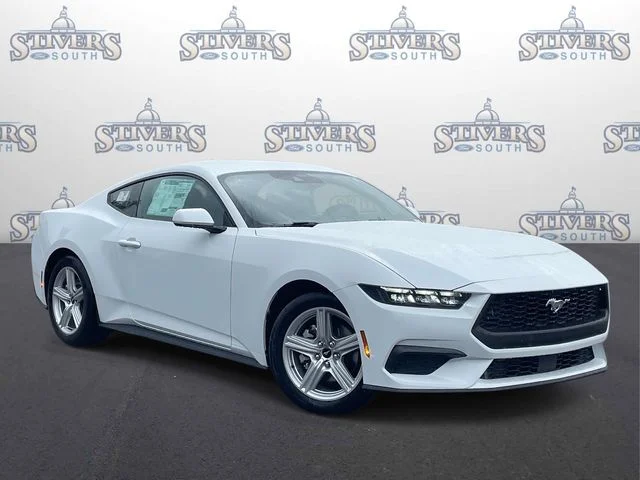 2026 Ford Mustang EcoBoost Fastback's photo