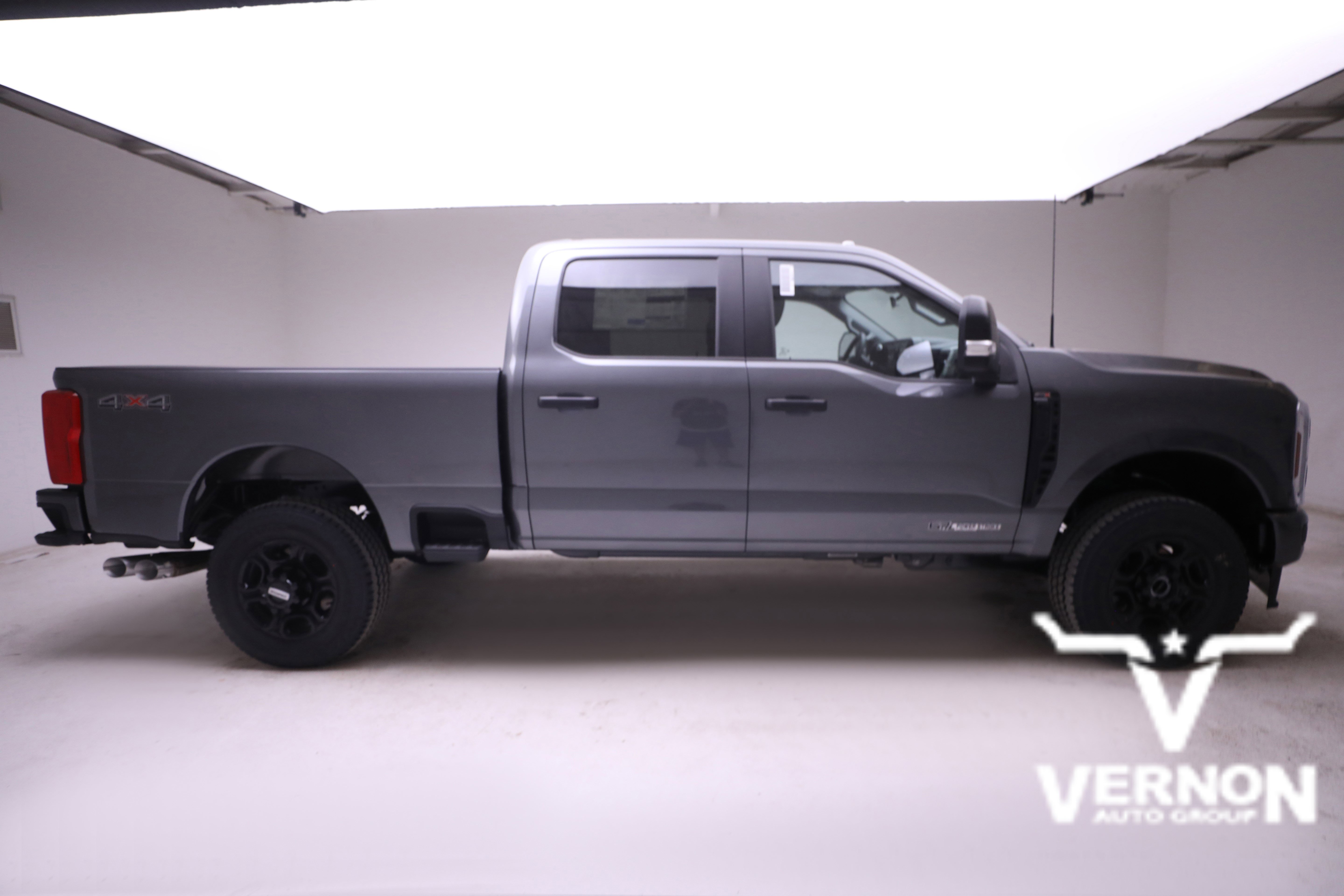 New 2026 Carbonized Gray Metallic Ford  image 6