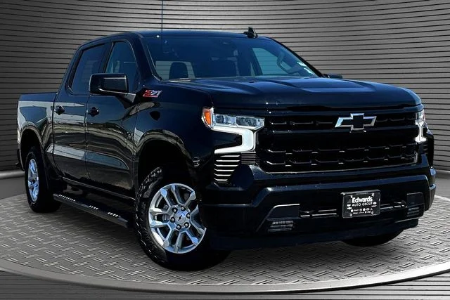 Used 2024 Black Chevrolet RST image 3