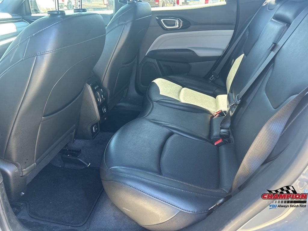 Used 2023 Gray Jeep Limited image 10