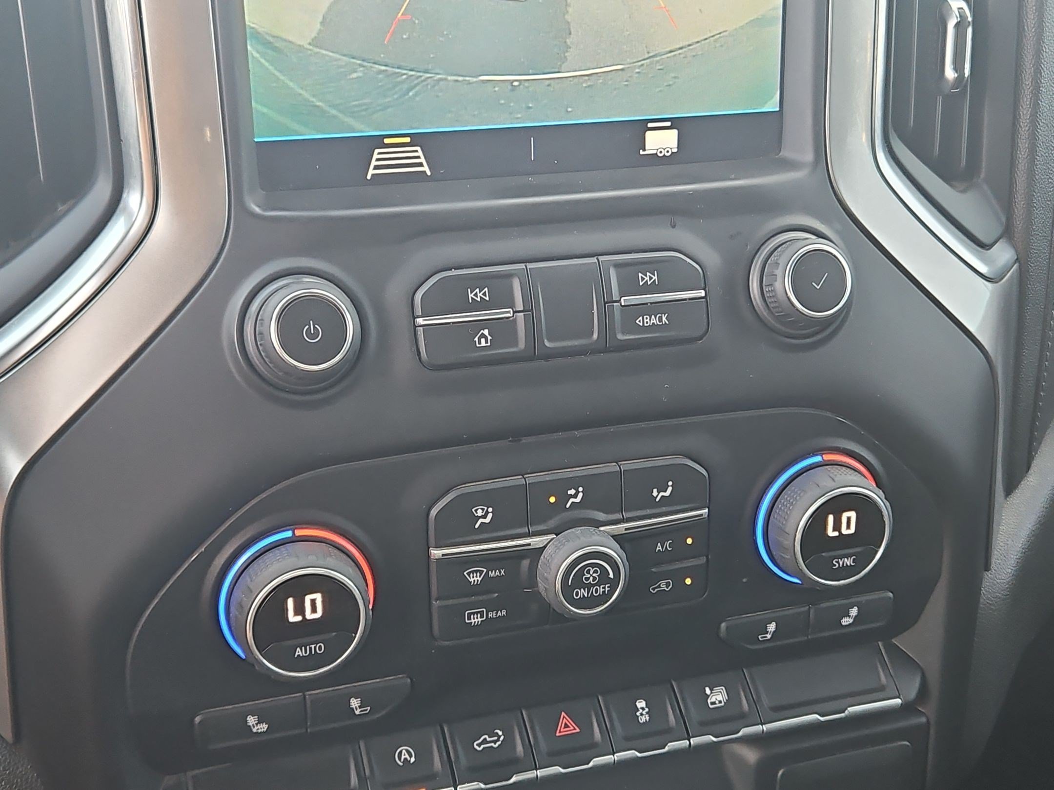 2022 Chevrolet Silverado 1500 Limited LT - Photo 20