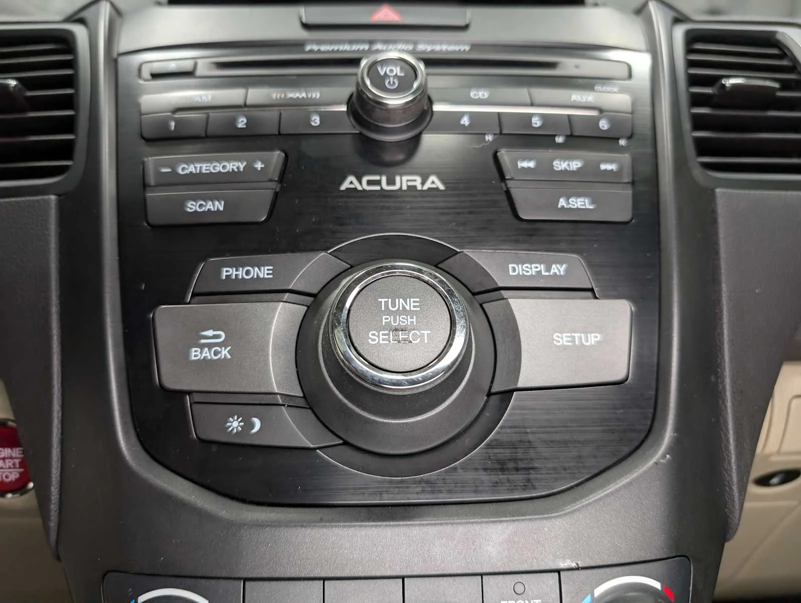 Used 2018 White Diamond Pearl Acura  image 31