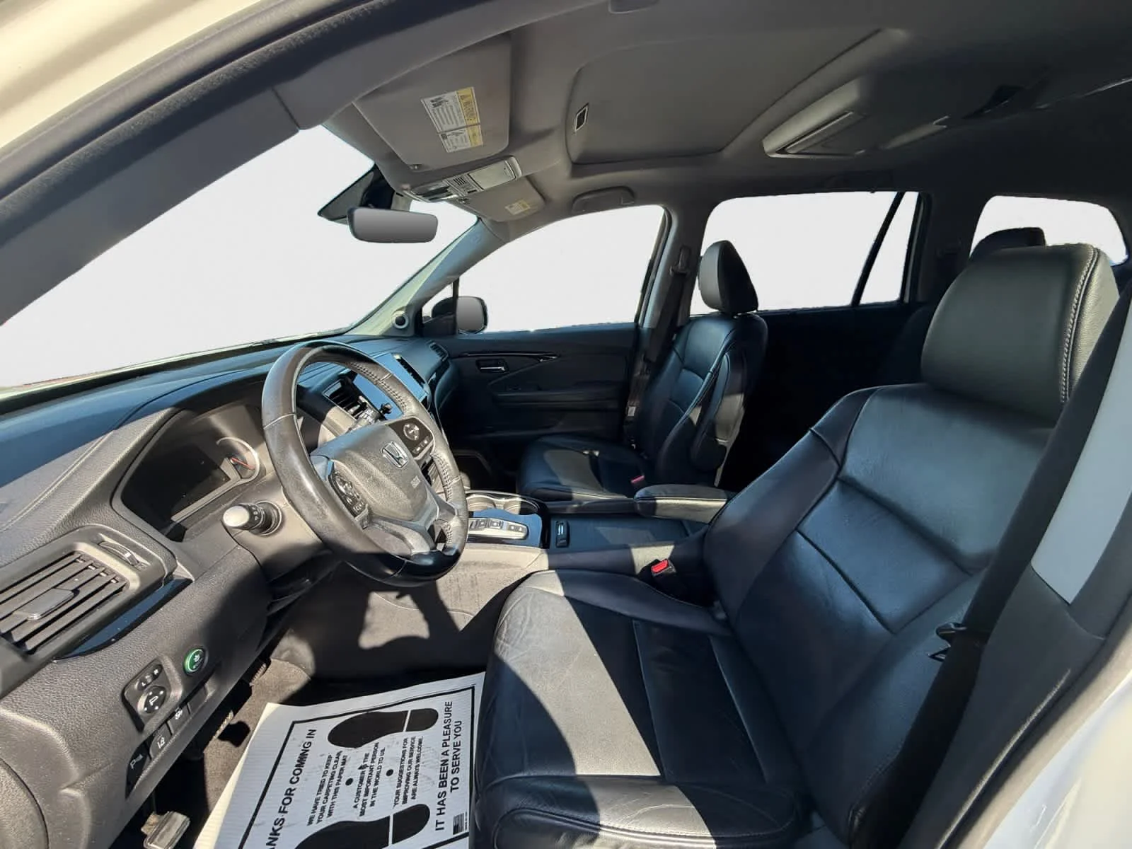 Used 2019 White Diamond Pearl Honda Touring 7-Passenger image 13