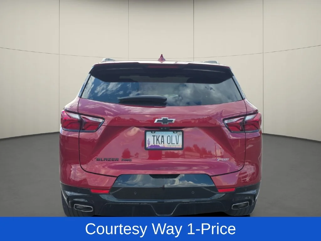 Used 2019 Red Chevrolet RS image 8