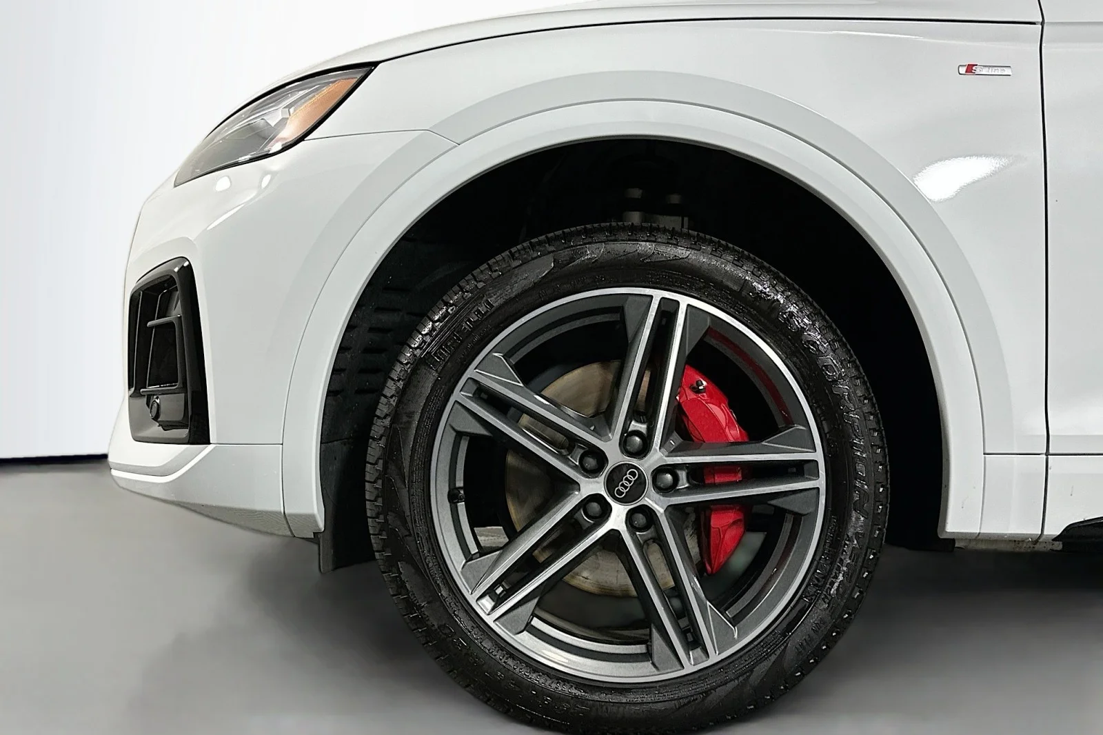 Used 2024 Glacier White Metallic Audi S line Premium Plus image 12