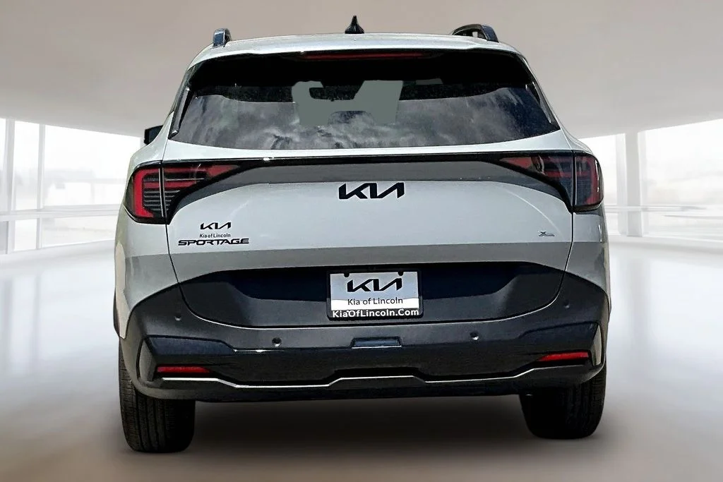 New 2026 Wolf Gray Kia X-Line image 4