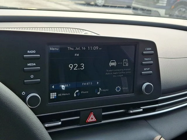 New 2026 Gray Hyundai SE image 16