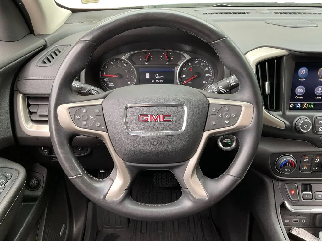 Used 2020 Black GMC Denali image 17