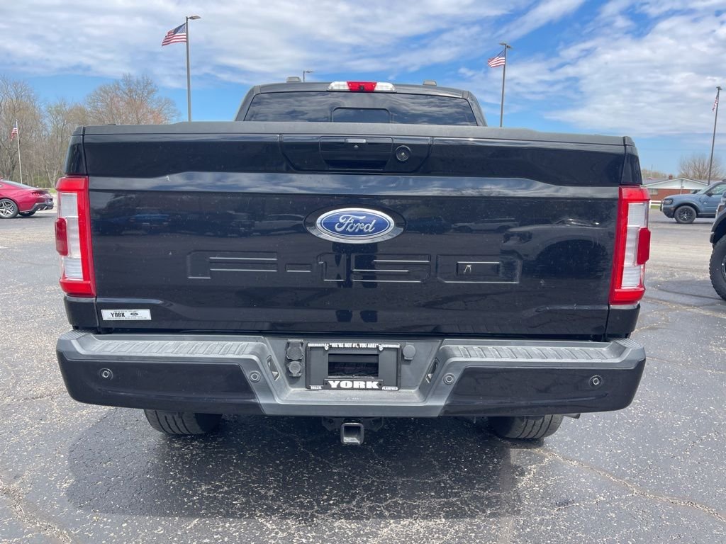Used 2022 Black Ford Lariat image 5