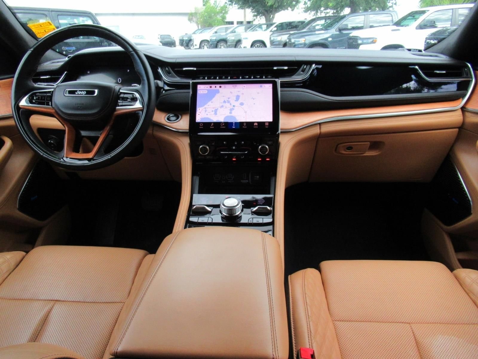 Used 2023 White Jeep Summit image 12