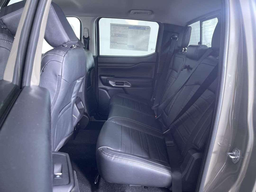 New 2025 Marsh Gray Ford Lariat image 23