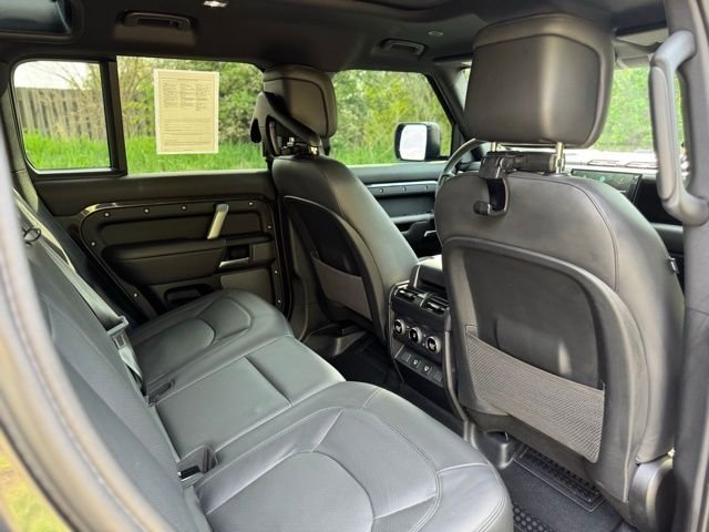Certified Used 2023 Carpathian Gray Premium Metallic Land Rover Carpathian Edition image 16