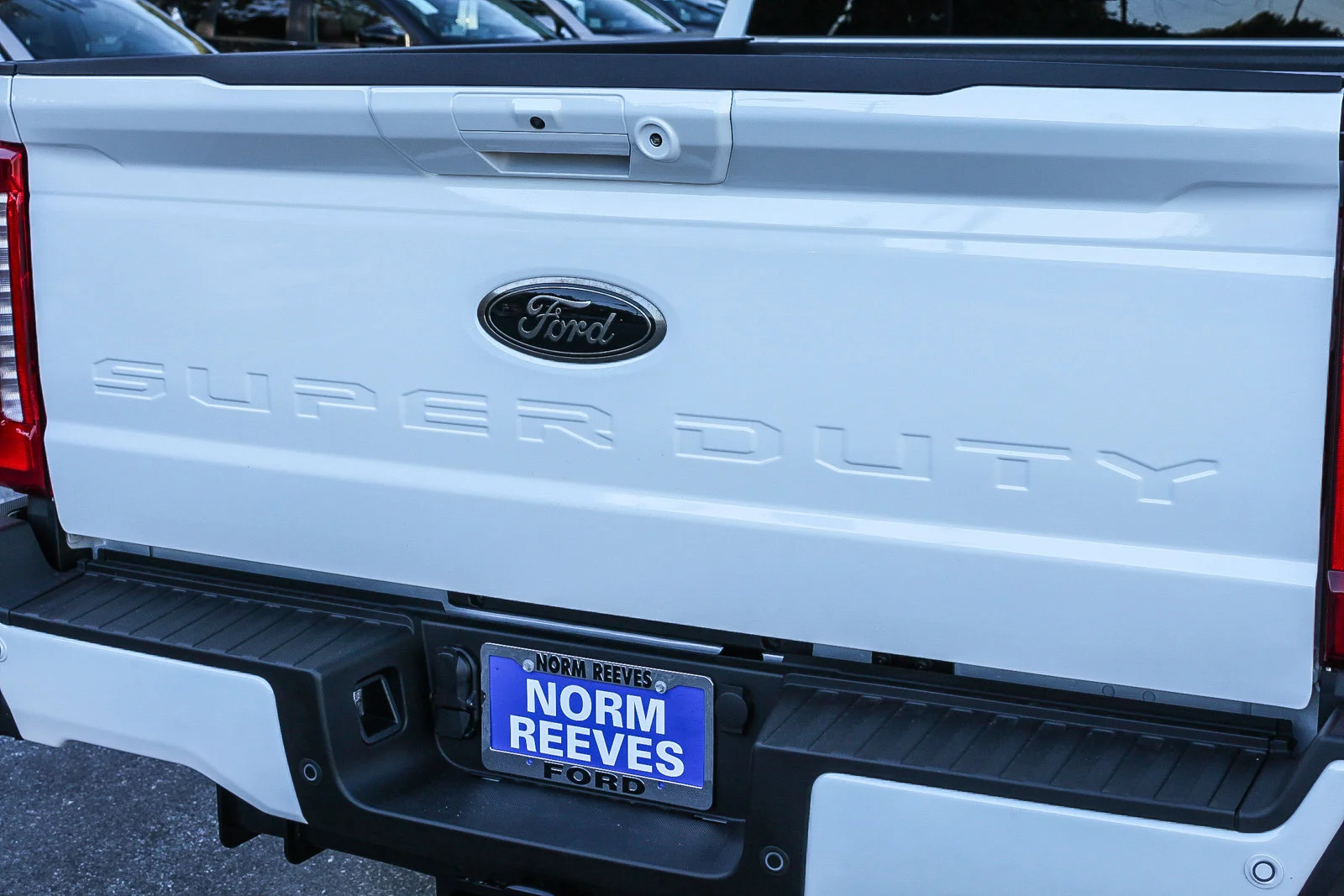 New 2026 Star White Metallic Tri-Coat Ford F-350® Lariat® image 10