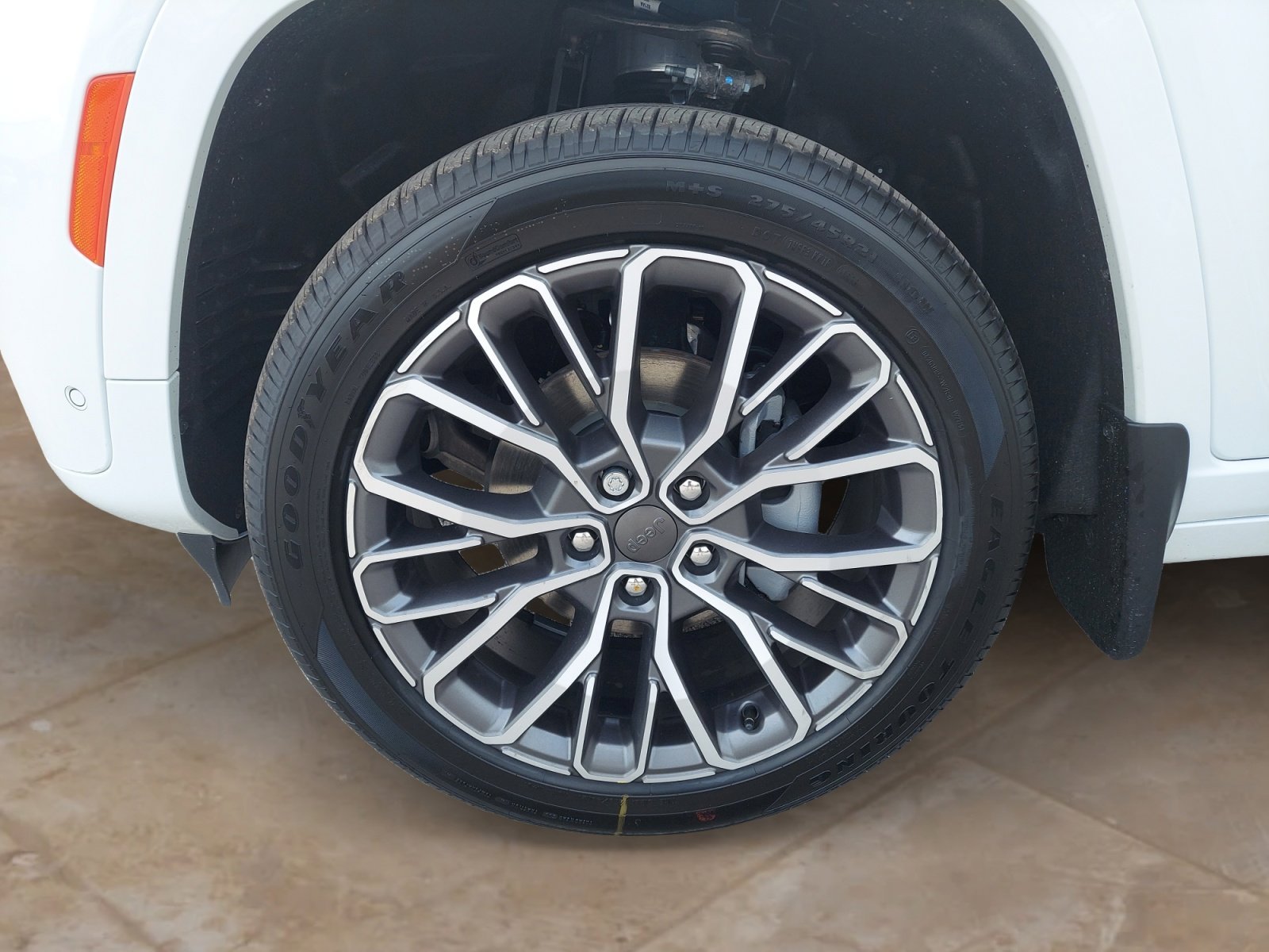 New 2026 Bright White Clearcoat Jeep Summit image 30