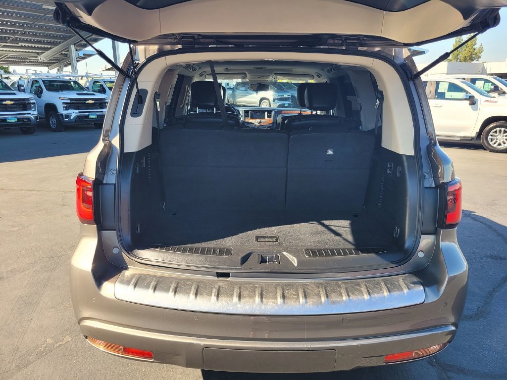 2019 INFINITI QX80 - Photo 12